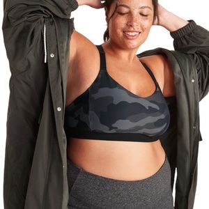 Old Navy Plus Size Medium Support PowerSoft Adjustable-Strap Sports Bra